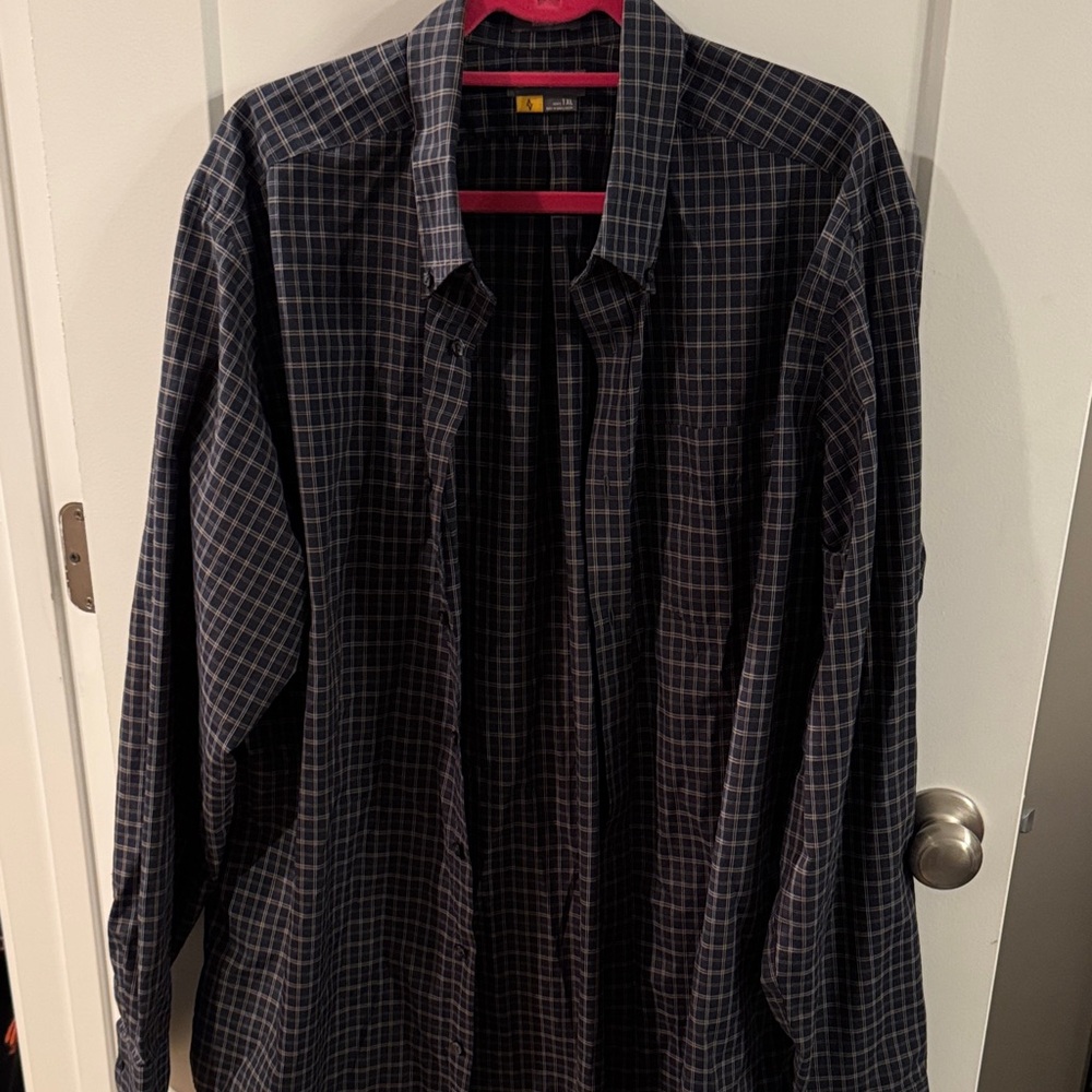 Eddie Bauer Men's TXL relaxed shirt